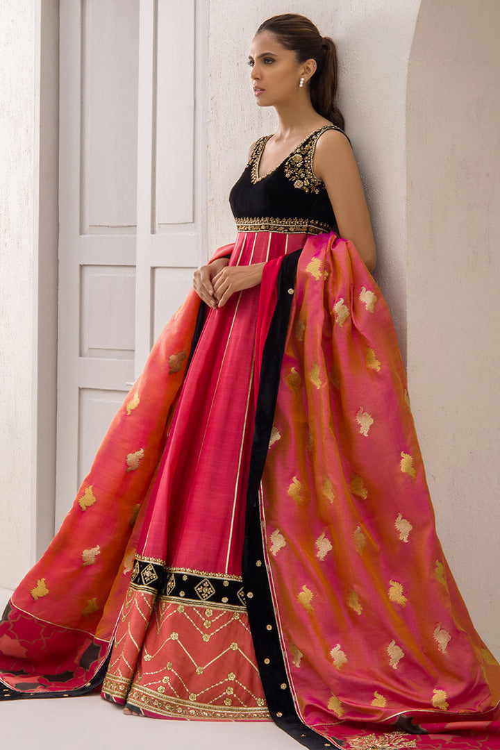 Peshwas & Dupatta-Khaddi Silk