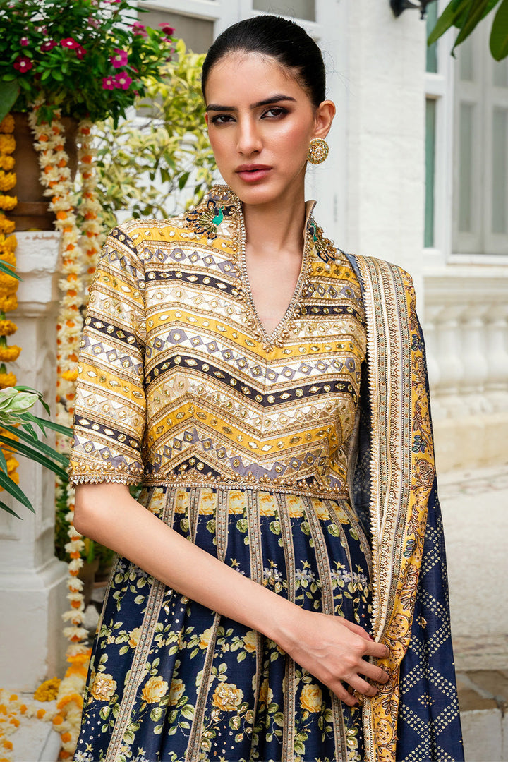 Peshwas & Dupatta-Khaddi Silk